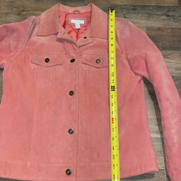 Charter Club Leather Jacket in a classic Jean Jacket Style!!!  Size small. - Picture 4 of 7